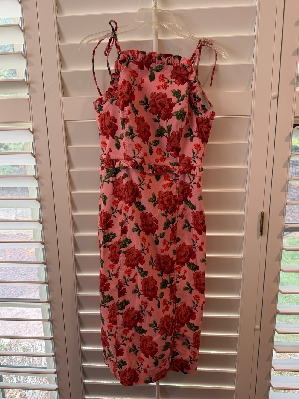 Anthropologie tie shoulder pink floral dress-AMAZING! Size M. Dress up or down